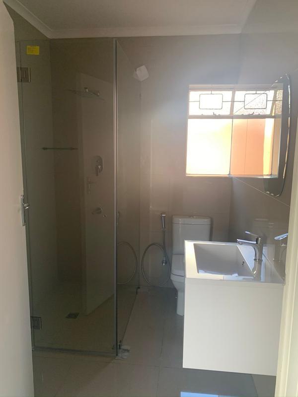 To Let 2 Bedroom Property for Rent in Parkside Eastern Cape